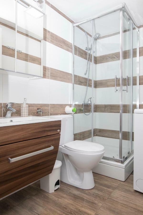 Apartments Stara Baska Exterior photo
